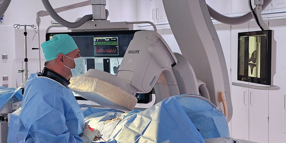 Neue minimalinvasive Therapie bei chronischen Gelenkschmerzen