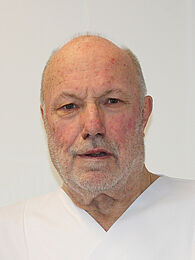 OA Dr. Manfred Gamper
