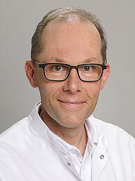 Prim. Dr. Christof Bocksrucker